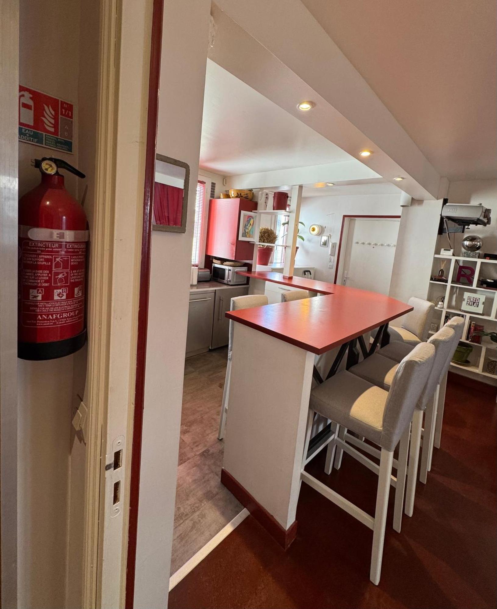 Red Flat Paris Apartment Екстериор снимка
