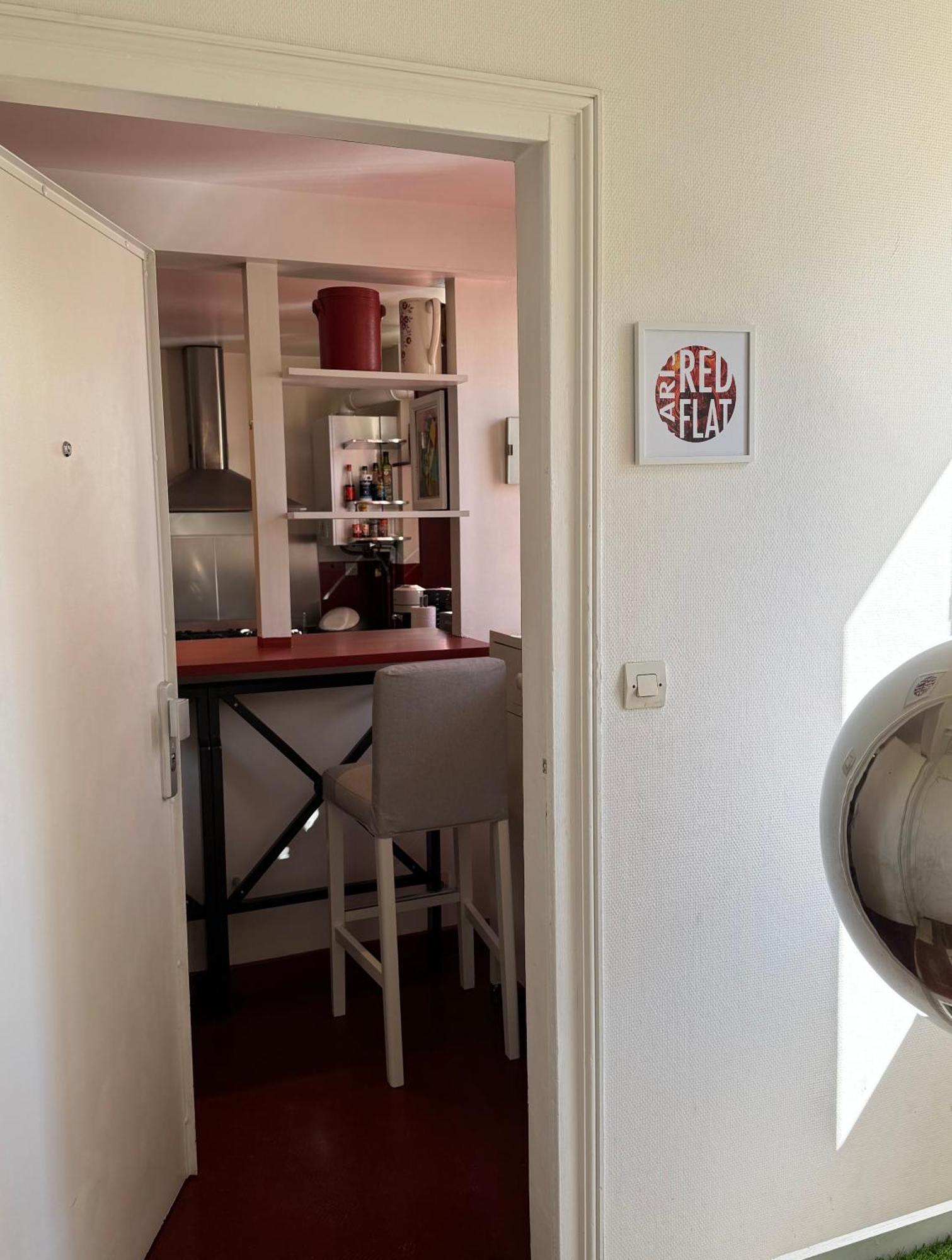 Red Flat Paris Apartment Екстериор снимка